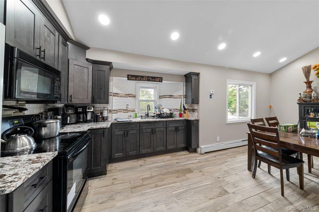 2501 Rose Place, Westbury, NY 11590