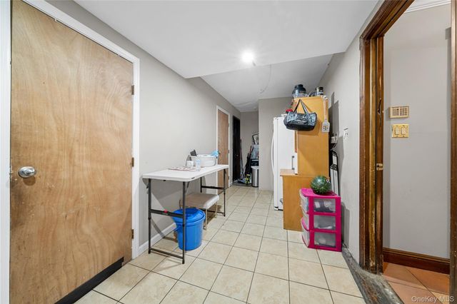 2501 Rose Place, Westbury, NY 11590