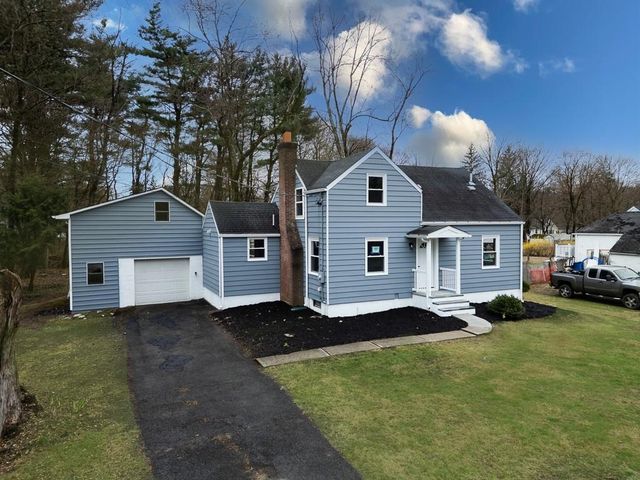 292 Spackenkill Road, Poughkeepsie, NY 12603