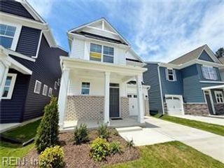 1541 Waltham LN, Newport News, VA 23608