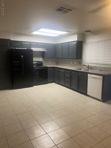 3557 Rosewood Street, Las Vegas, NV 89103