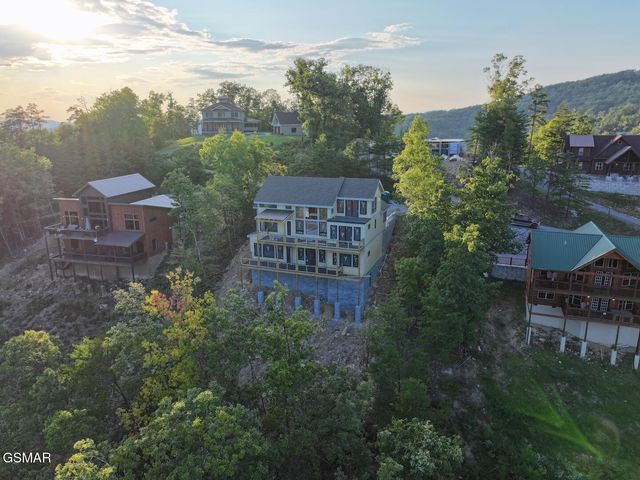 4420 Stackstone Road, Sevierville, TN 37862