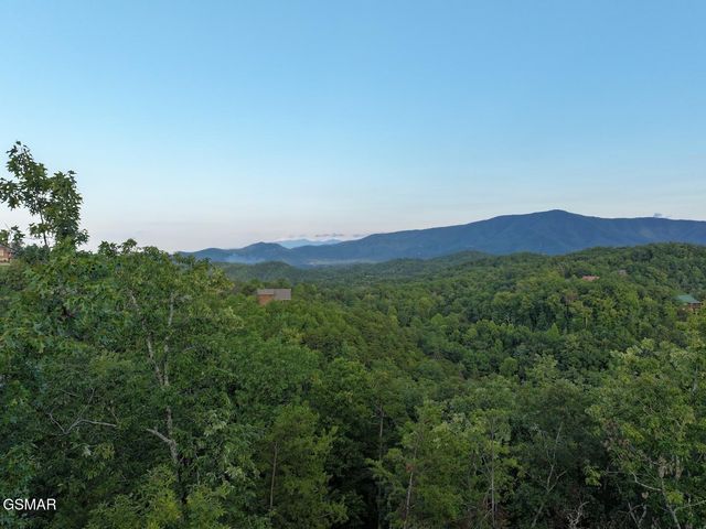 4420 Stackstone Road, Sevierville, TN 37862