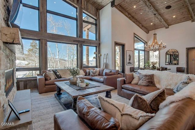 4420 Stackstone Road, Sevierville, TN 37862