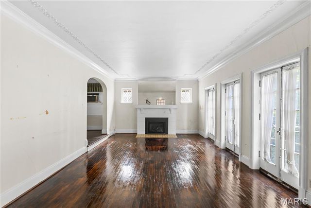 73 Arundel Place, Clayton, MO 63105