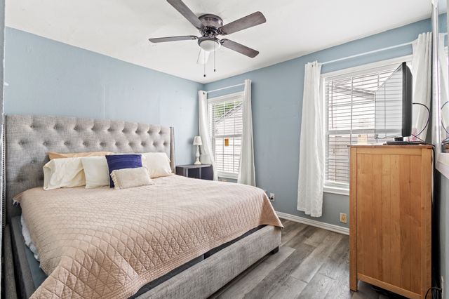 2811 Carlson Drive, Dallas, TX 75235