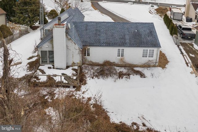 16 GREENFIELD DRIVE, Allentown, NJ 08501