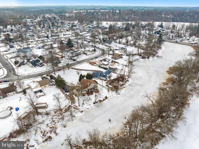 16 GREENFIELD DRIVE, Allentown, NJ 08501