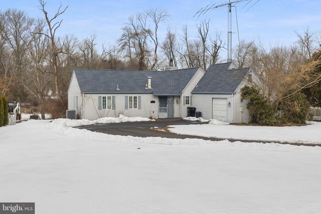 16 GREENFIELD DRIVE, Allentown, NJ 08501