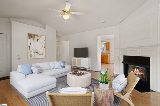 175 Bonnie Woods Drive, Greenville, SC 29605
