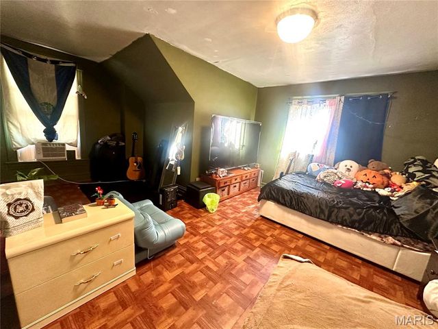 3724 Bamberger Avenue, St Louis, MO 63116