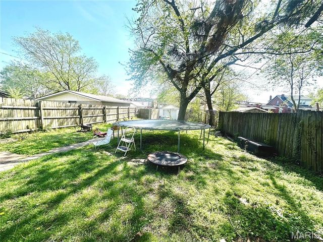3724 Bamberger Avenue, St Louis, MO 63116