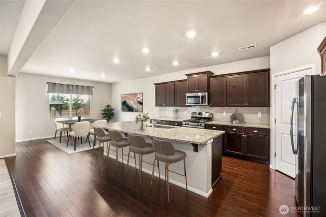 3107 Hanna Drive NE, Lacey, WA 98516