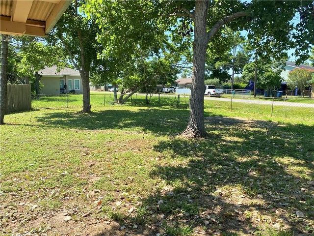 1233 Baywood, Corpus Christi, TX 78418