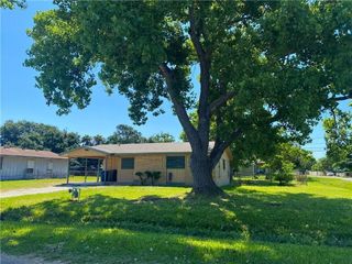 1233 Baywood, Corpus Christi, TX 78418