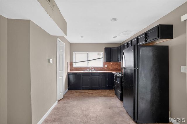 1126 Haley Avenue, St Louis, MO 63121