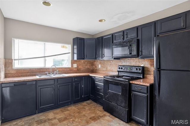 1126 Haley Avenue, St Louis, MO 63121