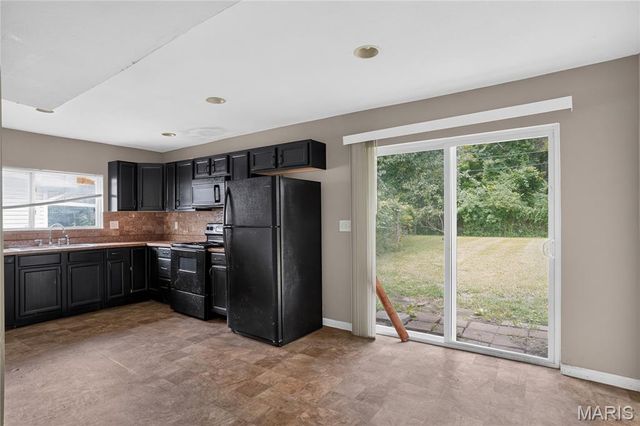 1126 Haley Avenue, St Louis, MO 63121