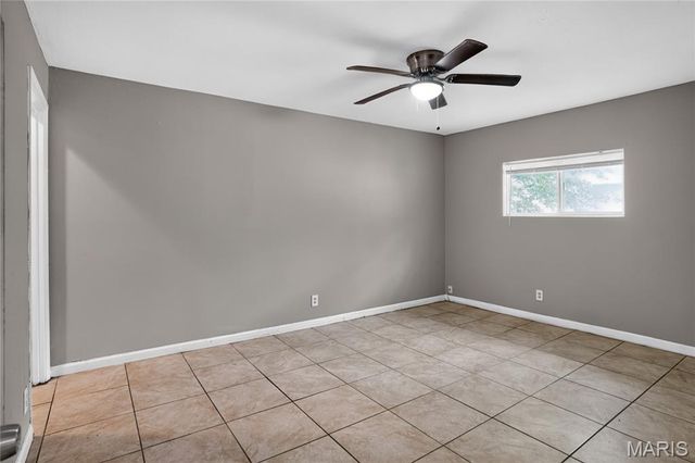 1126 Haley Avenue, St Louis, MO 63121