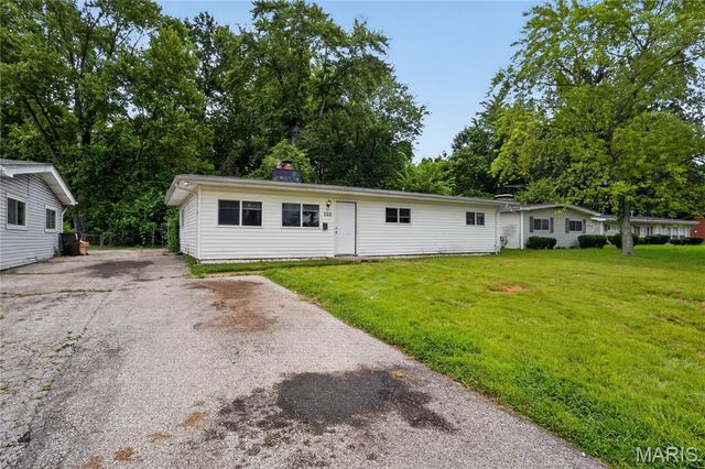 1126 Haley Avenue, St Louis, MO 63121