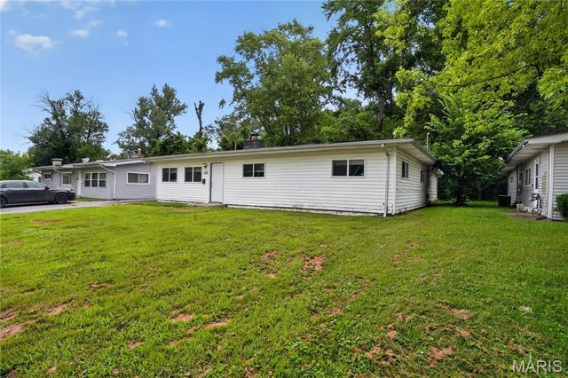 1126 Haley Avenue, St Louis, MO 63121