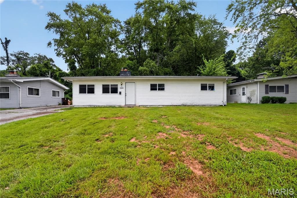 1126 Haley Avenue, St Louis, MO 63121