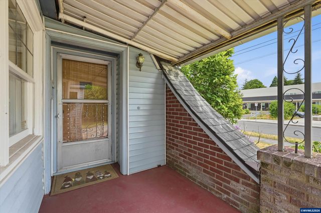 3411 SE 69th Av, Portland, OR 97206