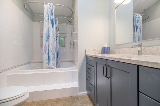 3542 Kirkaldy Circle, Portage City, MI 49024