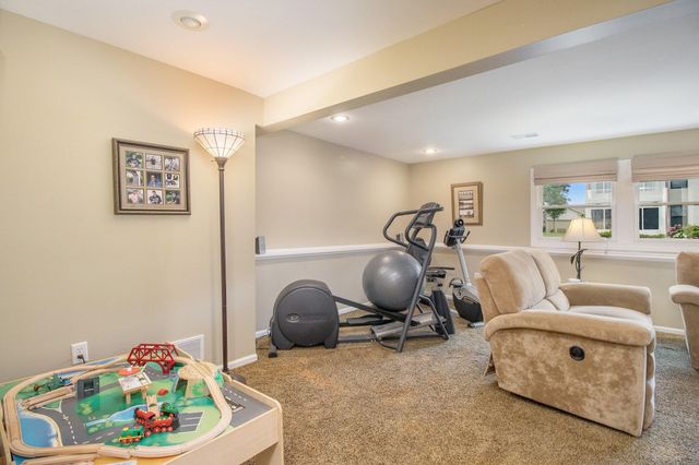 3542 Kirkaldy Circle, Portage City, MI 49024
