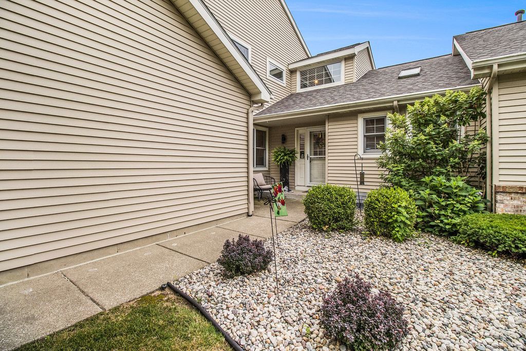 3542 Kirkaldy Circle, Portage City, MI 49024