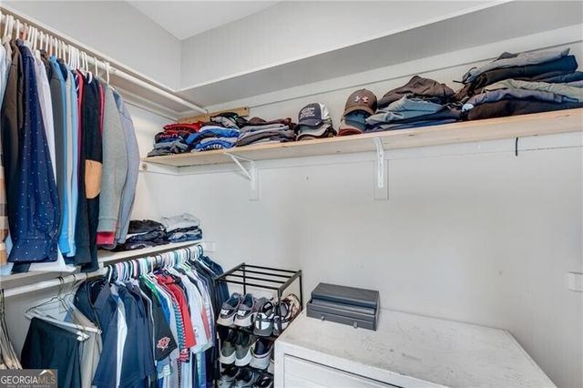 4211 Edgeworth Drive, Flowery Branch, GA 30542