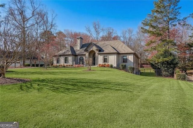 4211 Edgeworth Drive, Flowery Branch, GA 30542