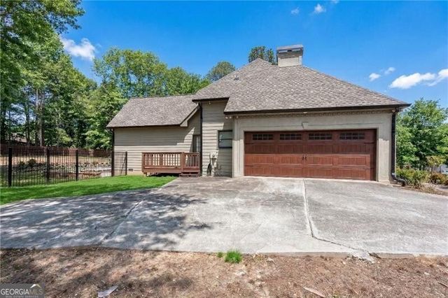 4211 Edgeworth Drive, Flowery Branch, GA 30542