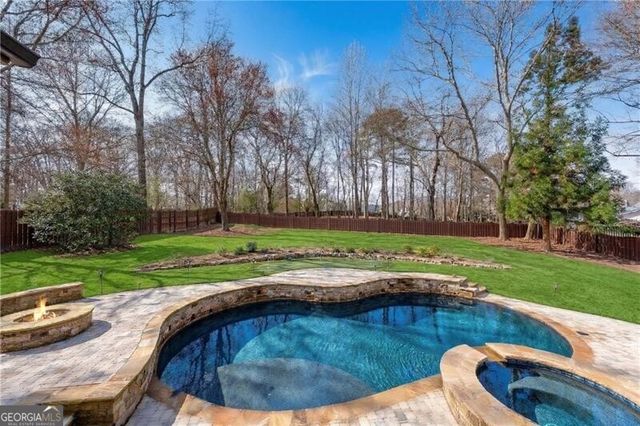 4211 Edgeworth Drive, Flowery Branch, GA 30542