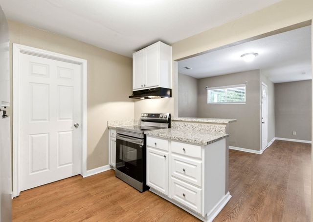 509 Ward Road, Baytown, TX 77520