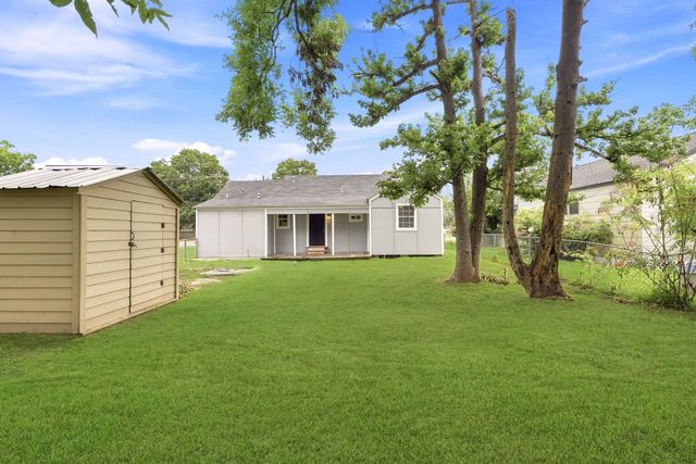 509 Ward Road, Baytown, TX 77520