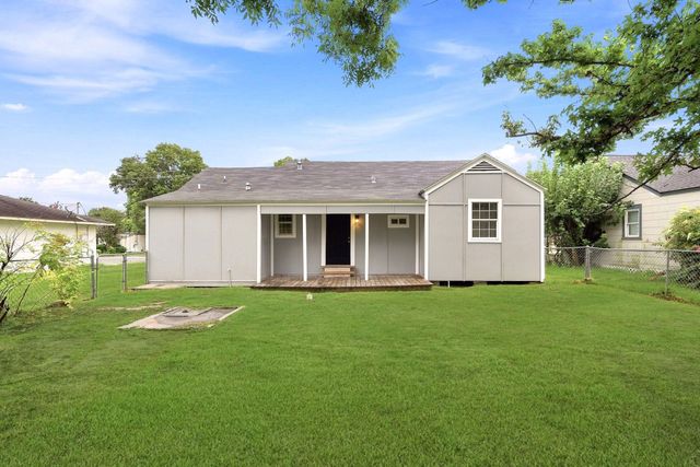 509 Ward Road, Baytown, TX 77520
