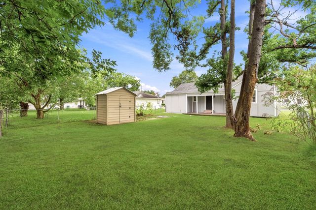 509 Ward Road, Baytown, TX 77520
