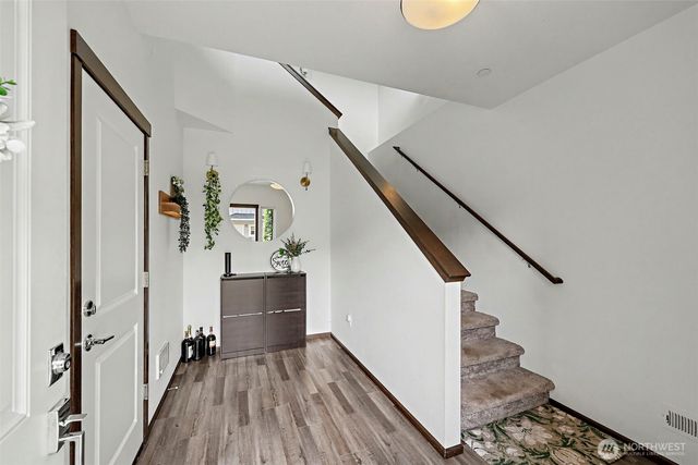 2704 S 120th Place, Burien, WA 98168