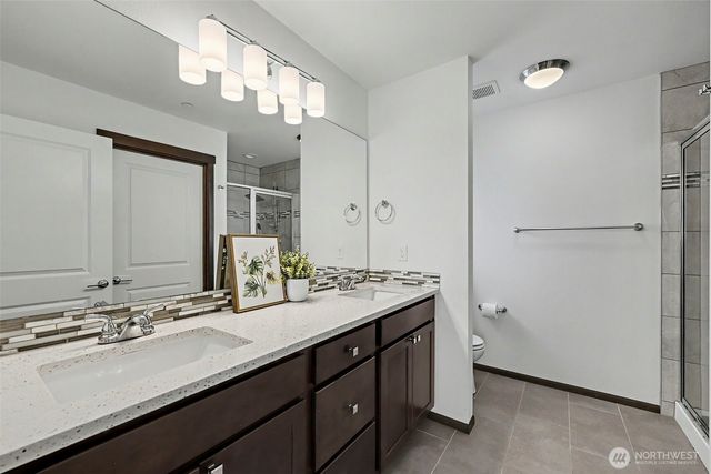 2704 S 120th Place, Burien, WA 98168