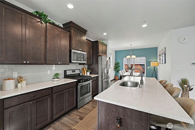 2704 S 120th Place, Burien, WA 98168