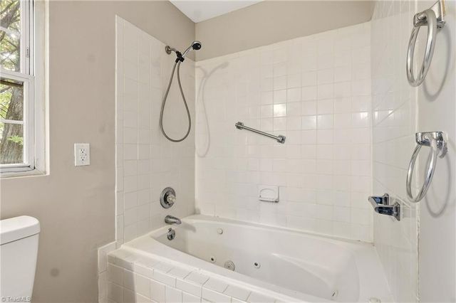 5414 Dobson Road, Greensboro, NC 27410