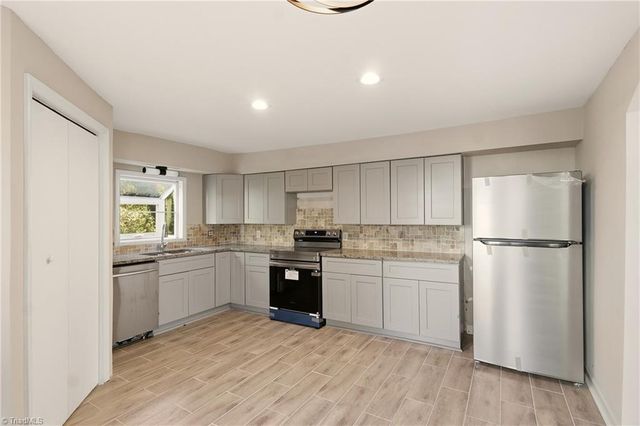 5414 Dobson Road, Greensboro, NC 27410