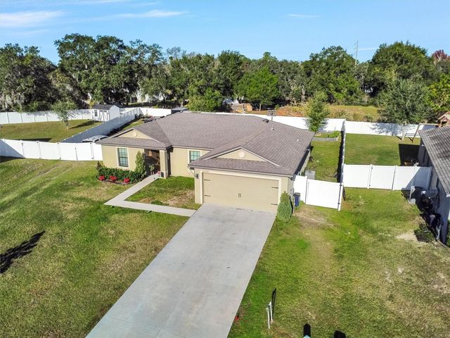 35729 ROSE MOSS AVENUE, Leesburg, FL 34788
