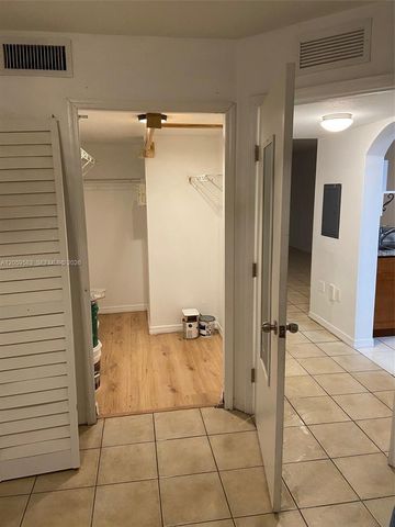 1270 SE 31st Ct 102-35, Homestead, FL 33035
