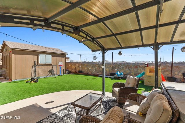 13440 EMERALD RANCH Lane, Horizon City, TX 79928