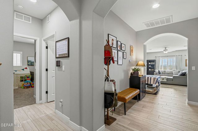 13440 EMERALD RANCH Lane, Horizon City, TX 79928