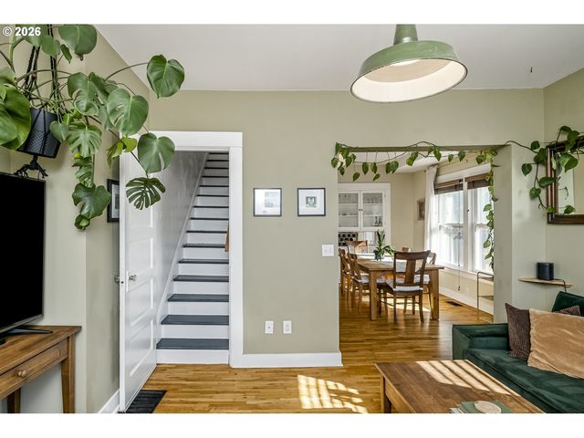 5538 Ne 15TH Ave, Portland, OR 97211