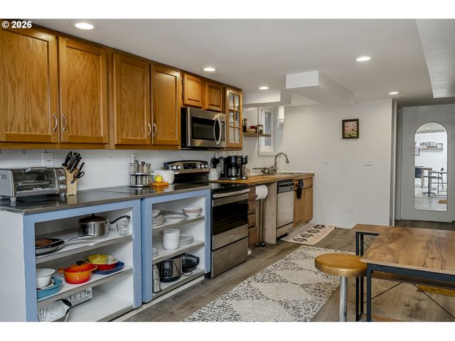 5538 Ne 15TH Ave, Portland, OR 97211
