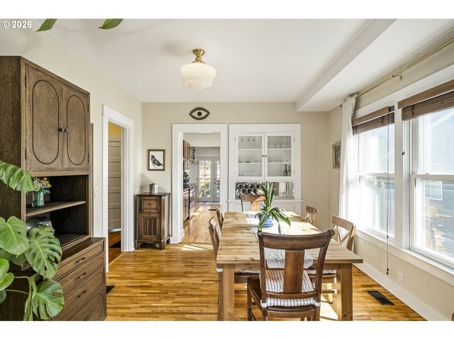 5538 Ne 15TH Ave, Portland, OR 97211